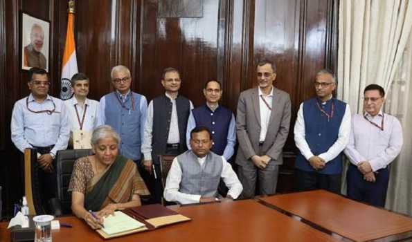 Sitharaman takes over as FM; vows to continue with NDA