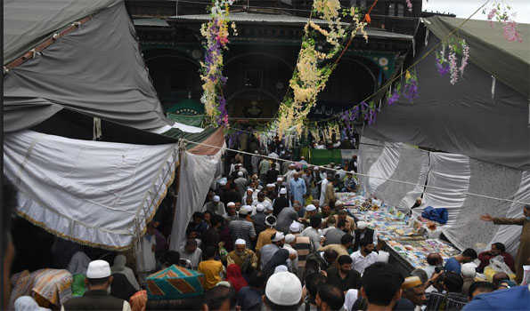 Urs Shah-e-Hamdan celebrated in Kashmir