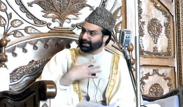 Time to return, reconcile, rebuild broken bonds: Mirwaiz to Kashmiri Pandits