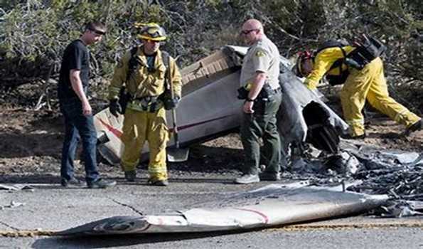 2 killed in small plane crash in California