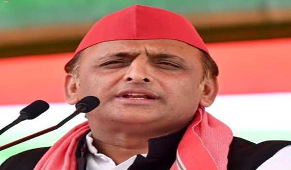 Conduct future polls through ballot papers: Akhilesh