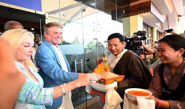 High-level US delegation visits Dharamshala to meet Dalai Lama; China frowns
