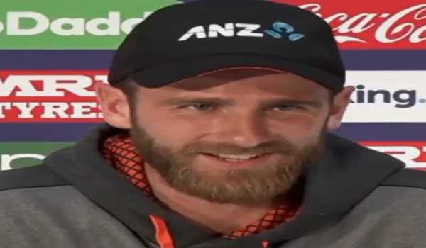 Williamson relinquishes white-ball captaincy, focuses on Test
