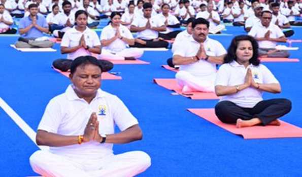 Yoga to play a major role in  creation of a new and healthy Odisha - CM