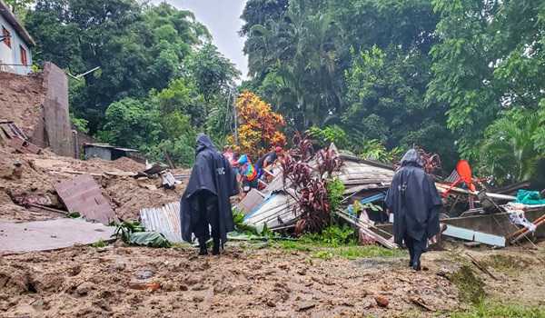 Death toll from heavy rains in Central America rises to 30