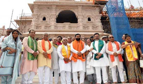 CM, Cabinet & MLAs visits Shri Ram Mandir in Ayodhya