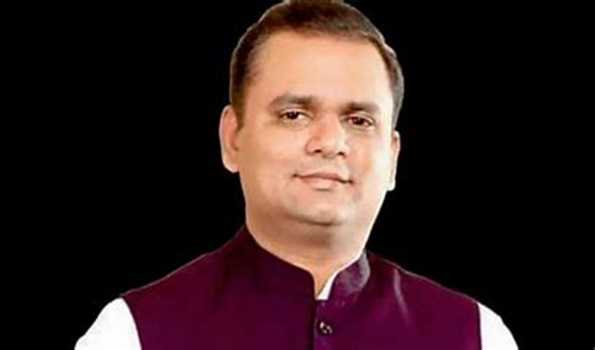 Maha: Speaker orders Govt to act on Oppn