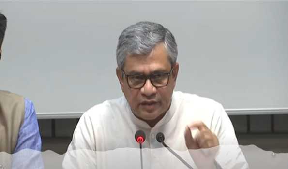 Rahul has lowered dignity of LOP: Vaishnaw