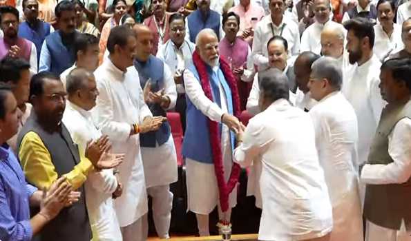 PM asks NDA MPs to follow Parliament rules
