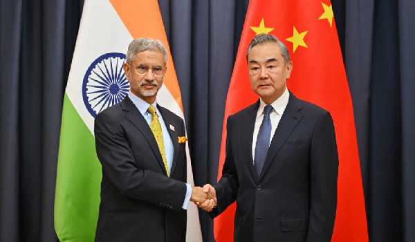 EAM, Chinese FM Wang Yi agree to redouble efforts for early resolution of border issue