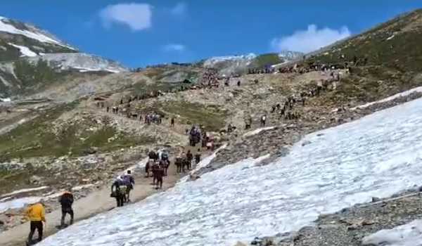 Amarnath Yatra suspended temporarily due to rain
