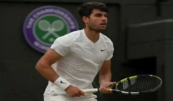 Alcaraz, Medvedev to meet in Wimbledon semifinals again