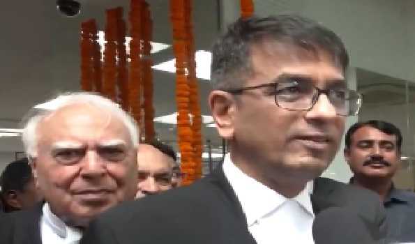 CJI opens new cubicles for SC advocates