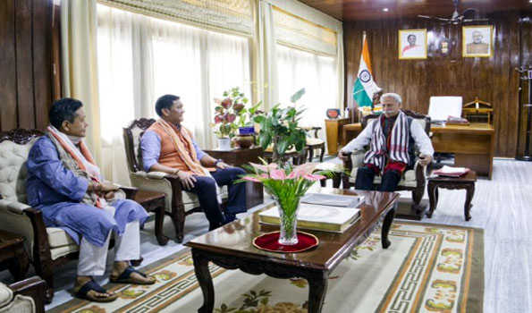 Arunachal CM meets Guv, discusses state’s developmental issues
