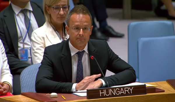 Hungary urges EU to resume contact with Moscow while maintaining it with Kiev:Szijjarto
