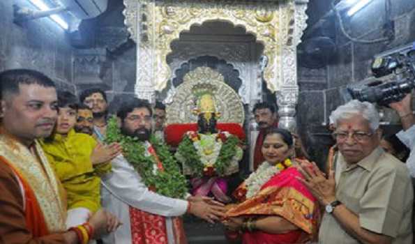 Maha: CM performs puja at Vitthal-Rukhmini temple in Pandharpur on occasion of Ashadhi Ekadashi