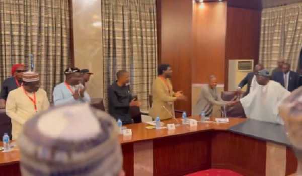 Nigerian govt, labour unions agree on new minimum wage