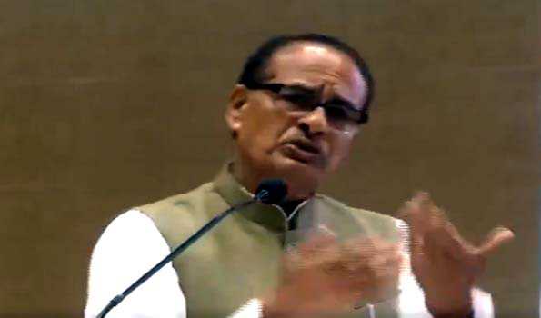 Govt to provide subsidy to farmers adopting natural farming: Shivraj Singh