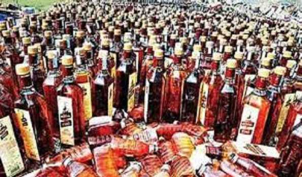 Huge quantity of Nepalese liquor seized in Bihar