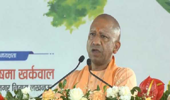 Yogi hails Kargil victory