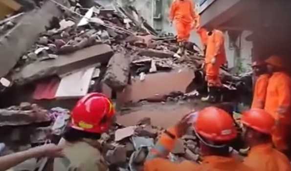 Three dead, two injured as building collapses in Navi Mumbai