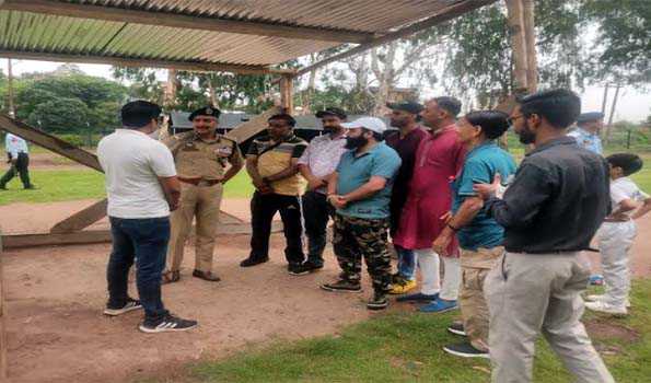 Budha Amarnath Yatra: DIG Traffic visits Rajouri Base Camp, reviews preparations