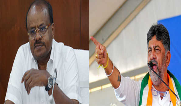 Kumaraswamy, Shivakumar trade barbs