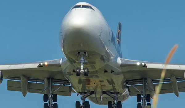 Cargo plane makes emergency landing at Japan