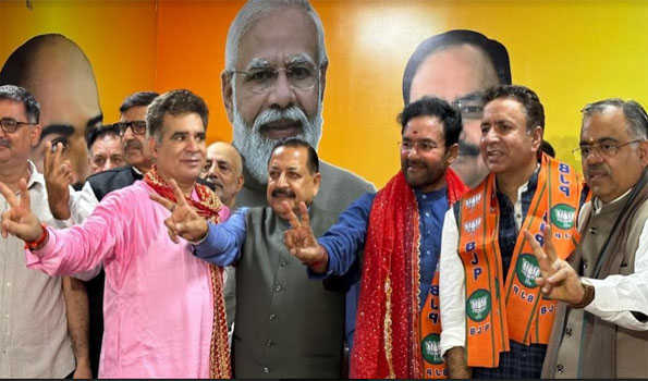 Former J&K Minister Zulfikar Choudhary joins BJP in Jammu