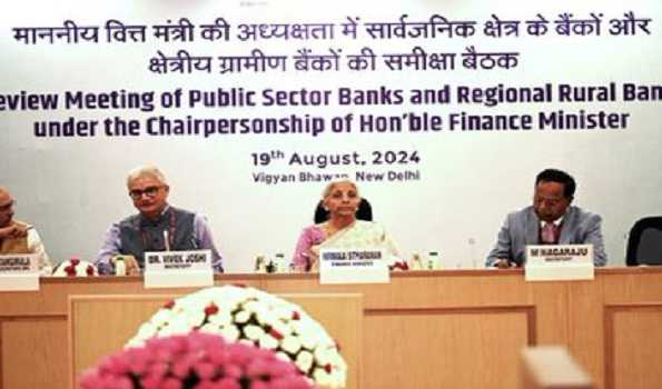 FM reviews performance of PSBs, calls for special drives to garner deposits