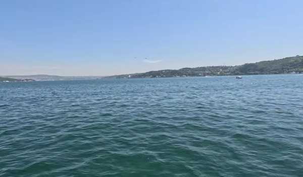 1 missing after boat sinks in Istanbul