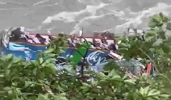 Around 14 killed, 16 injured as bus plunges into river in Nepal