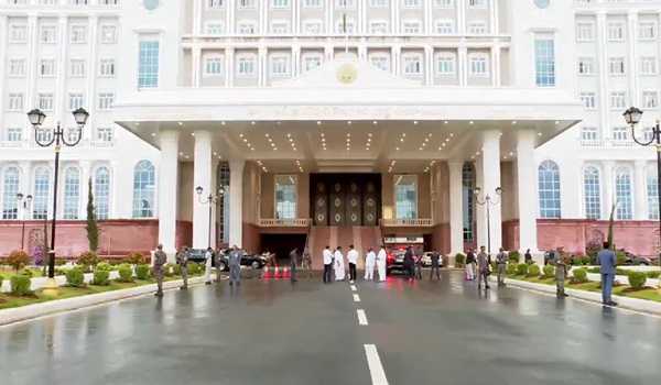 Telangana CM to lay foundation stone for Telangana Talli statue