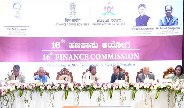 Karnataka CM slams reduction in finance share of state, seeks more funds