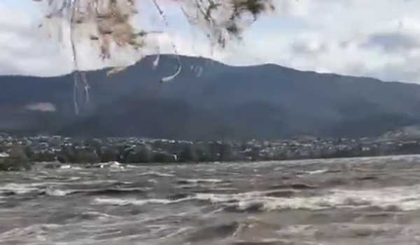 Australia: Evacuations ordered amid flood threat in Tasmania