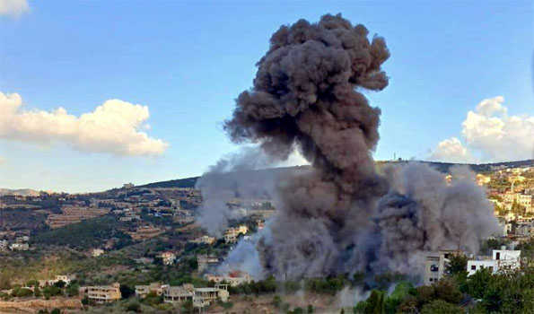 Israel strikes Hezbollah targets in south Lebanon