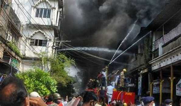 Fire in Kolkata building with CBI office, staff flats
