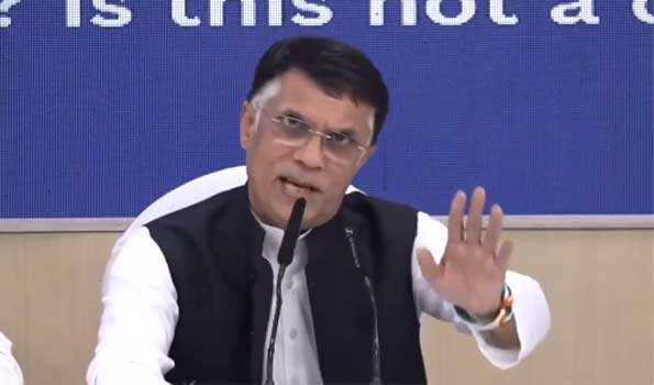 Cong slams ICICI Bank response on payment made to SEBI chief