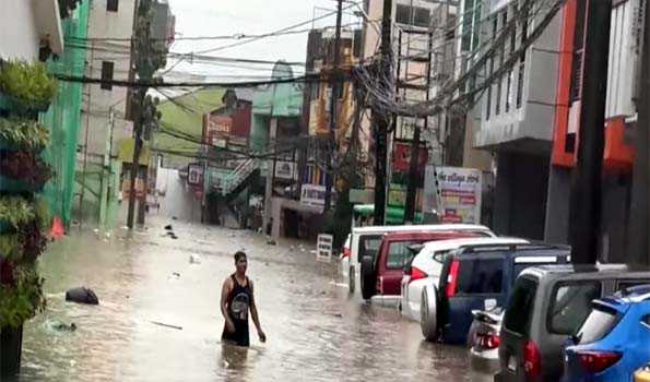Philippine floods, landslides rises to 15, with 21 missing