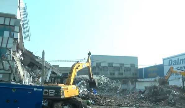 Toll in building collapse in Lucknow rises to 8, 30 injured