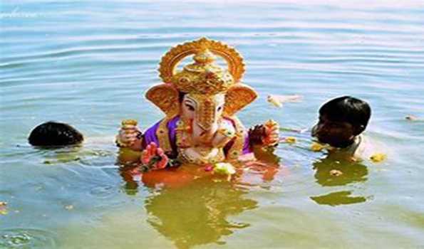 Maha: Teenager dies during Ganpati idol immersion