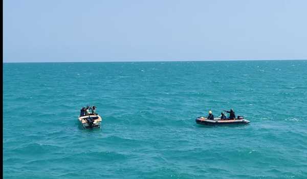 ICG apprehends Sri Lankan boat with 3 crew members off TN coast