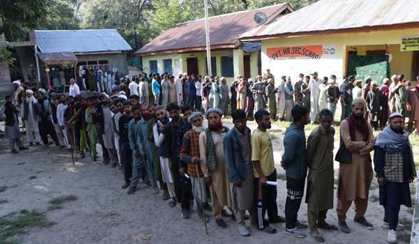 11.11 pc polling till 9.30 am in J&K Assembly polls
