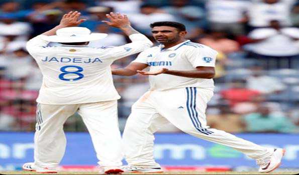 Gill, Pant centuries extend India