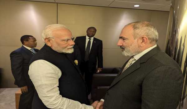 PM meets Armenian PM, top official of Holy See, in New York