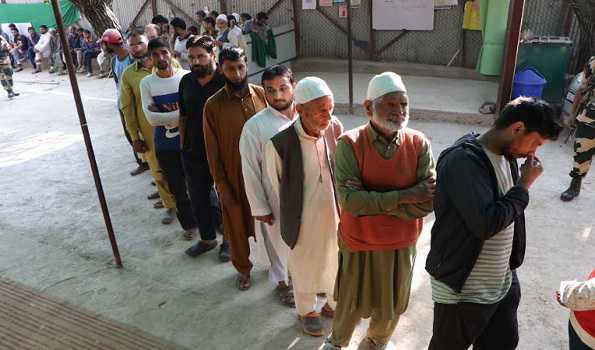 Assembly polls: J&K records over 24 pc voter turnout till 11 am in Phase-2