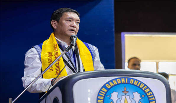 Hindi has become a unifying force in Arunachal: CM Khandu