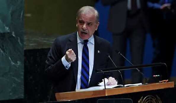 Pak PM raises Kashmir at UNGA