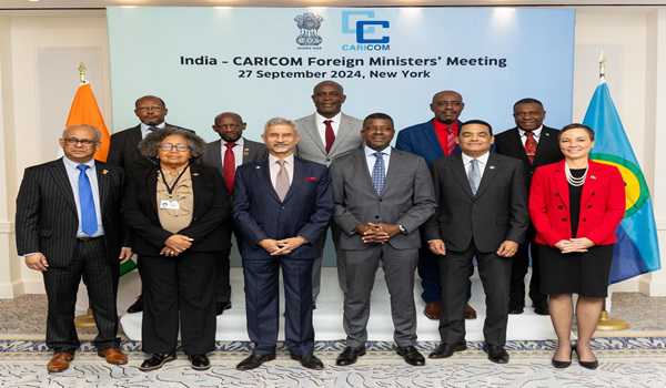 EAM holds meetings with FMs of Caribbean Community, CELAC
