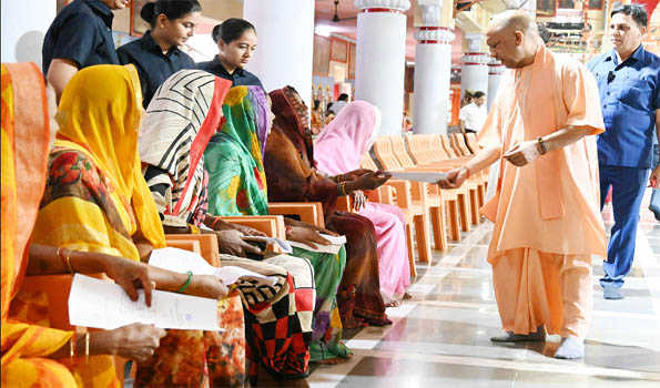 UP CM Yogi holds session to address public problems